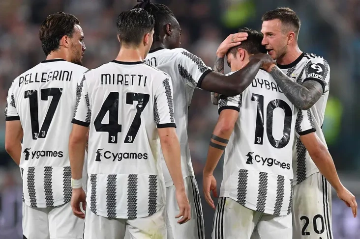 Tangis Paulo Dybala...