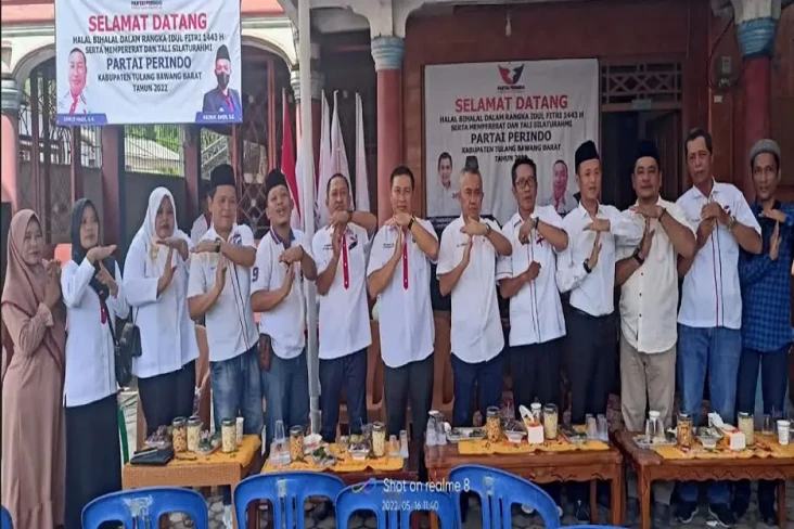 Hadiri Acara Halal Bihalal,...