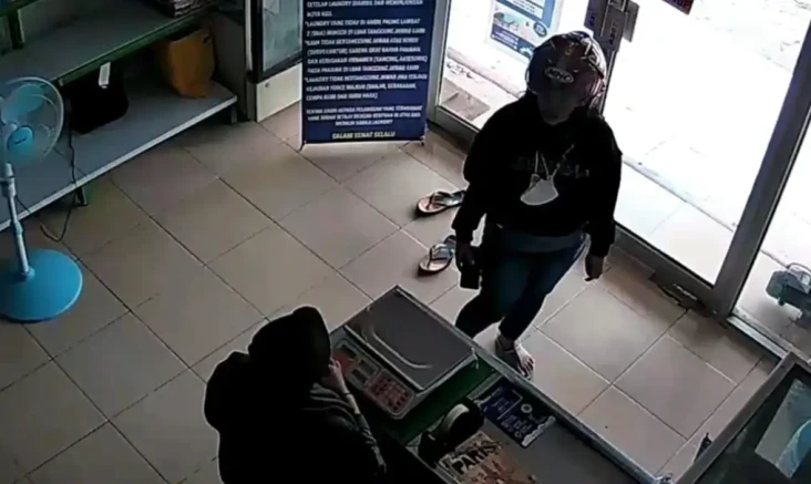 Modus Tagih Utang, Wanita...