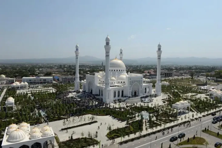 Ini Lima Masjid Terbesar...