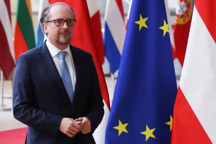 Austria Janji Tetap...