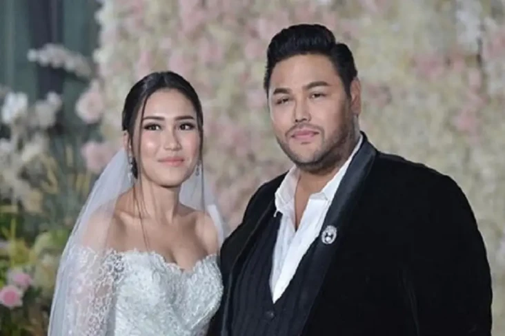Ivan Gunawan Rela Ayu...