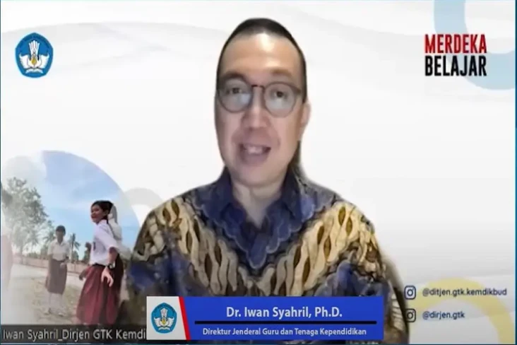 8.105 Guru Mulai Jalani...