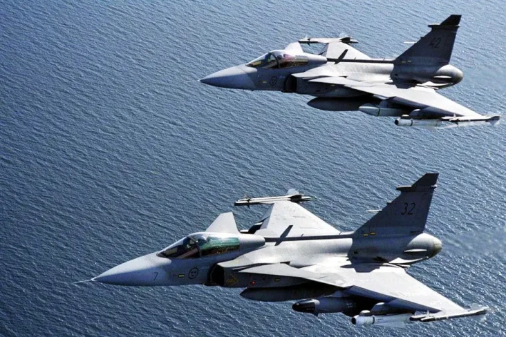 Gabung NATO, Swedia...