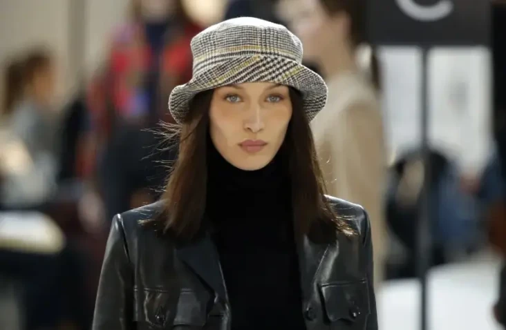 Bella Hadid Tuntut Pembunuh...