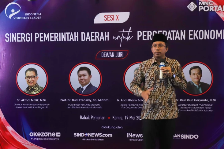 IVL Sesi X, Bupati Sidoarjo...