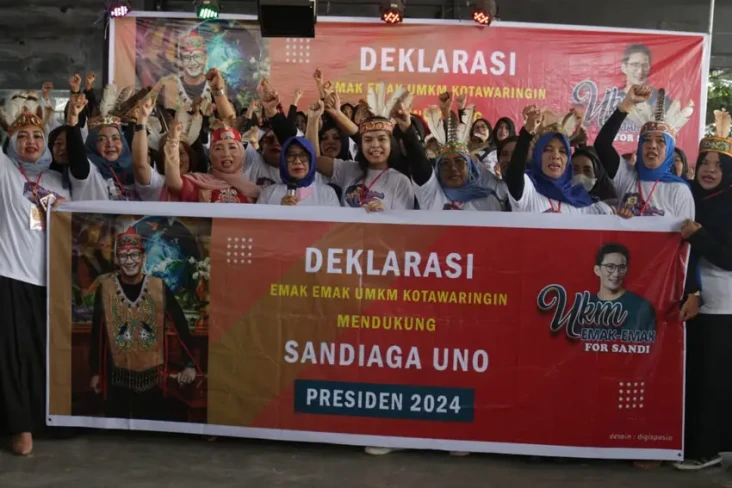 Ratusan Emak-emak Dukung...