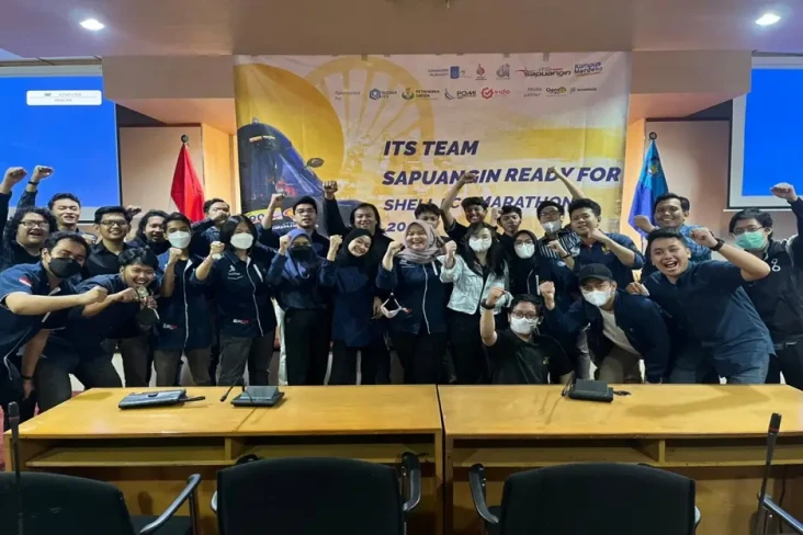 Keren! 2 Tim Kebanggaan...