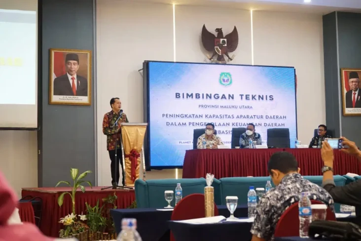 Kemendagri: SIPD Permudah...