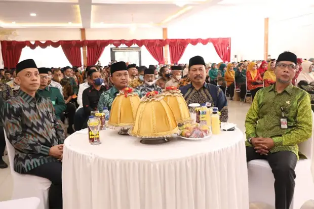 Pemkab Bantaeng Minta...
