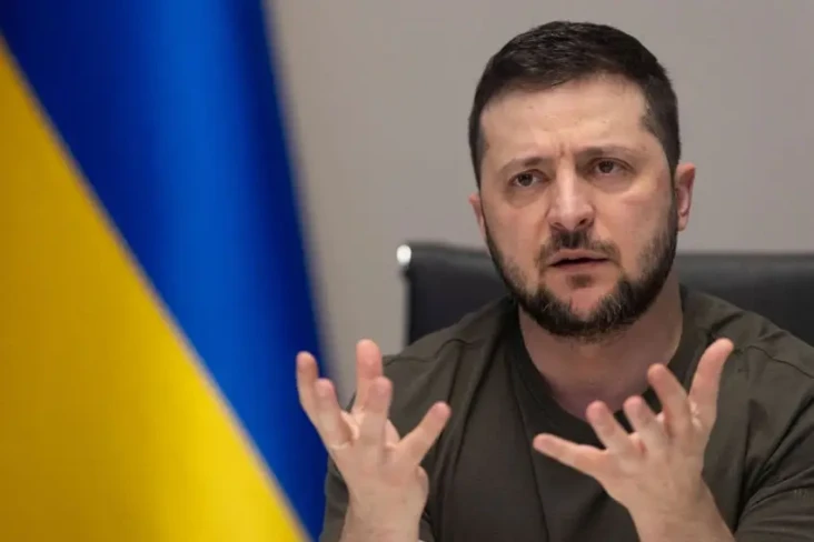 Zelensky: Perang Akan...