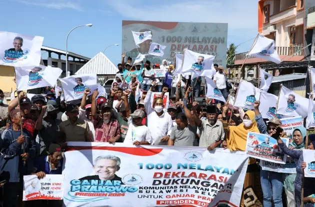 Komunitas Nelayan Pesisir...