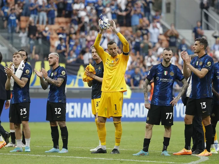 Hasil Inter Milan vs...