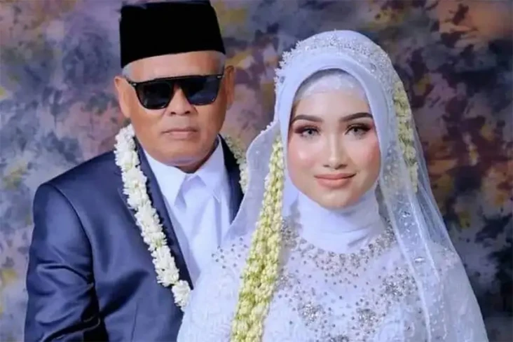 Potret Fia Barlanti...