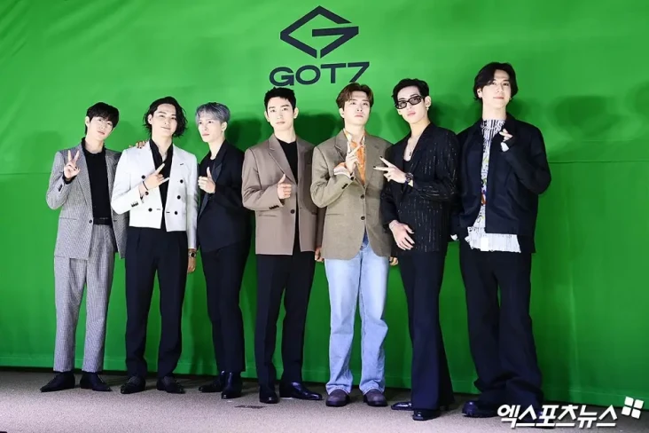 GOT7 Rilis Album Baru,...
