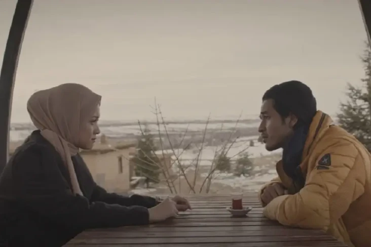 Entin Terjebak Cinta...