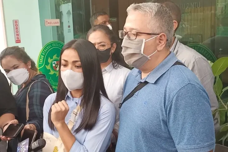 Kasus Mafia Tanah, Nirina...