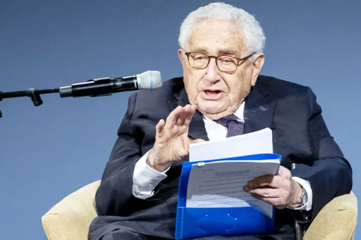Henry Kissinger: Ukraina...