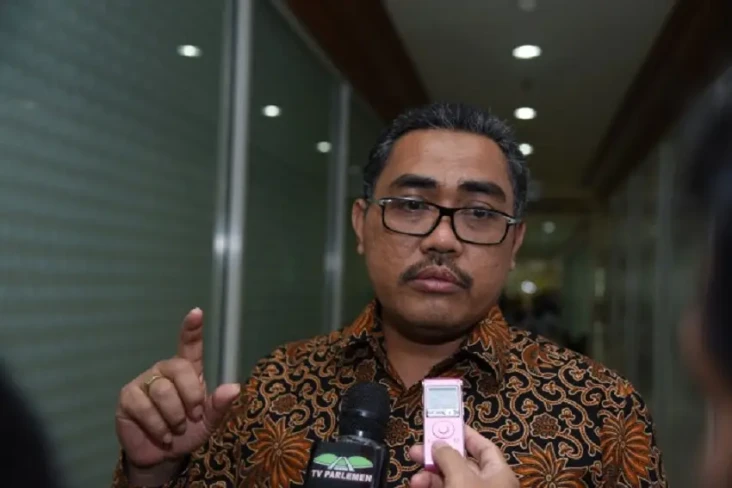PKB Buka Peluang Bentuk...