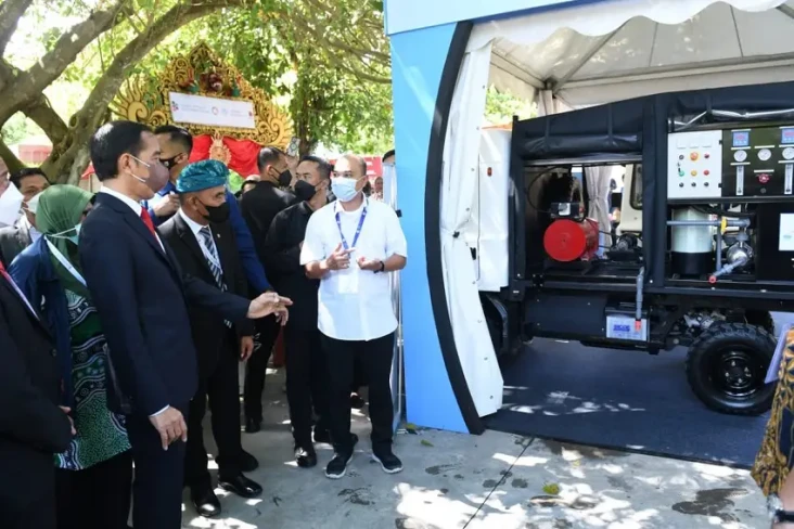 Jokowi Tinjau Inovasi...