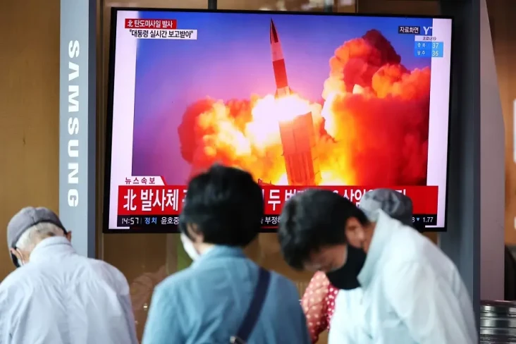 Rezim Kim Jong-un Tembakkan...