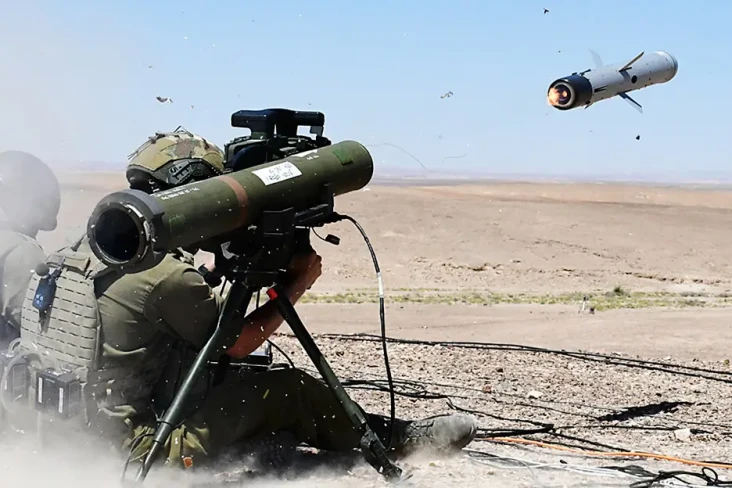Takut Tentara Rusia...