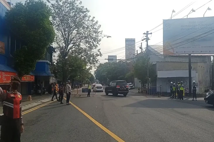 Jelang Akad Nikah Adik...