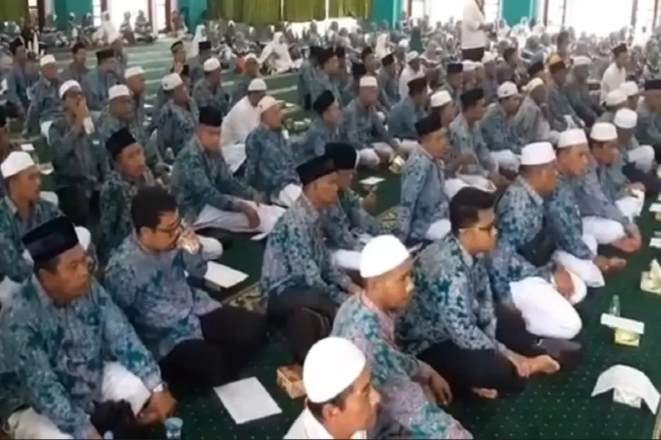 Tradisi Tepung Tawar,...