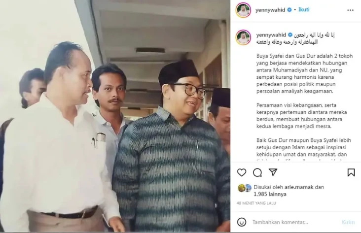 Yenny Wahid Unggah Foto...