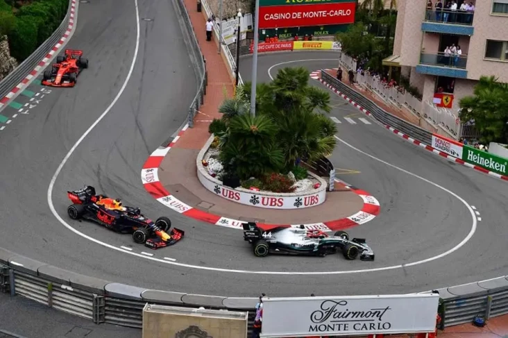 Charles Leclerc Tolak...