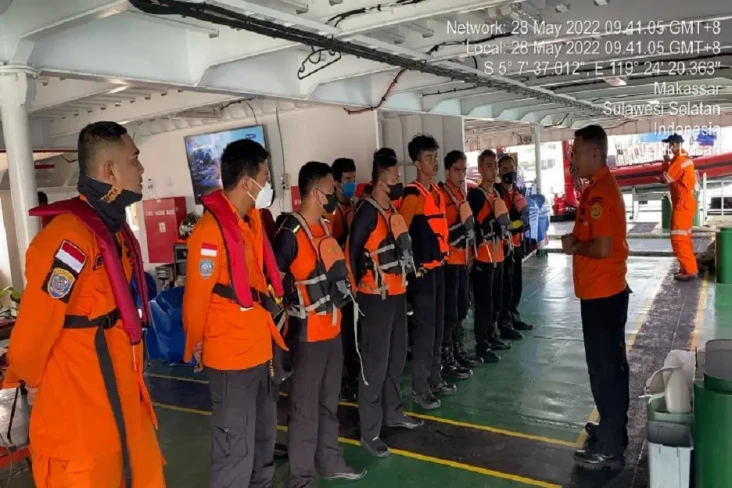 Bawa Puluhan Penumpang,...