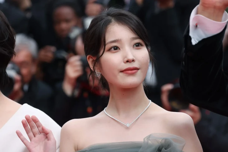 5 Momen IU di Cannes,...
