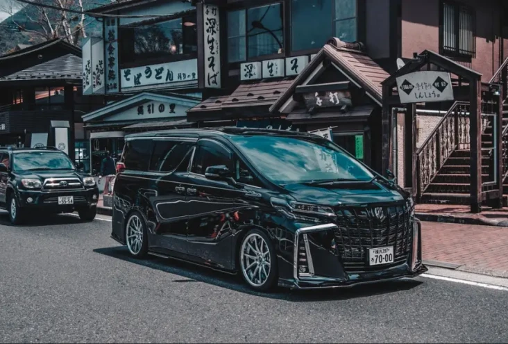 Mobil Favorit Yakuza...