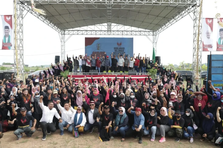 Warga Desa di Kaltim...