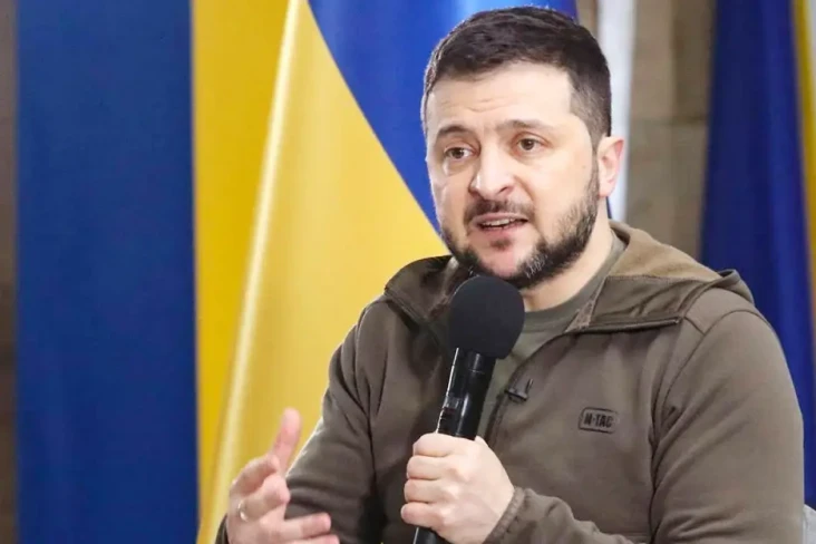 Presiden Zelensky Belum...