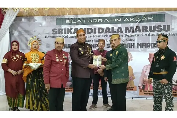 Hadiri Silaturahmi Akbar,...