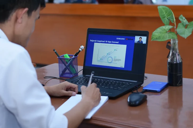 Samsung Latih Guru SMK...