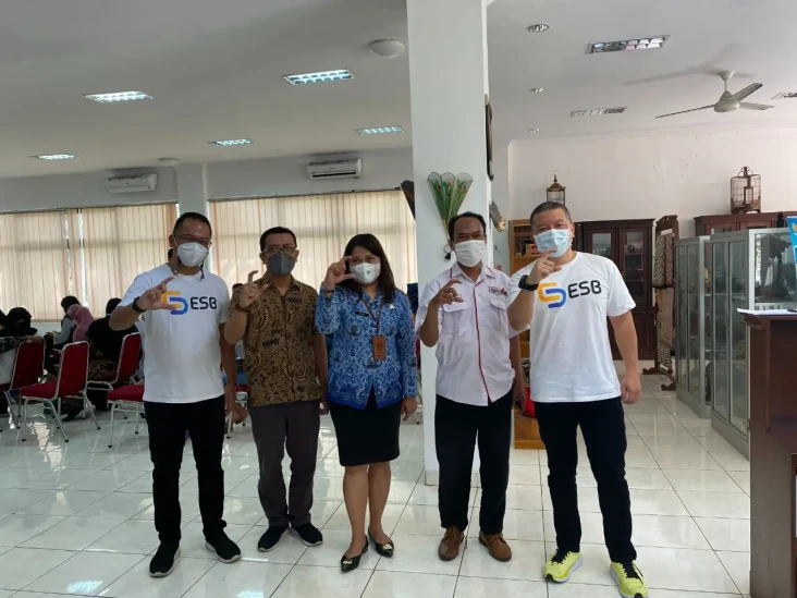 ESB-Pemerintah Daerah...