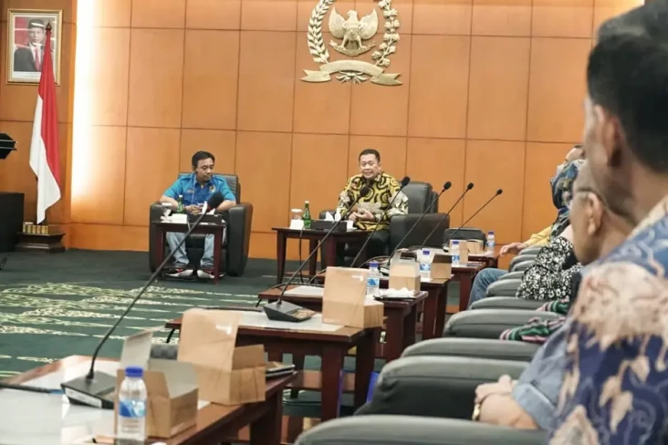 Bamsoet Ajak KNPI Sosialisasikan...