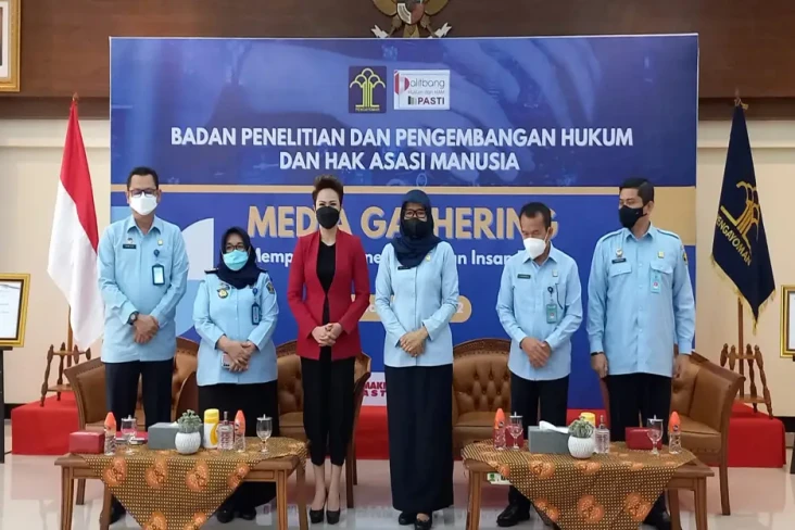 Balitbang Hukum dan...