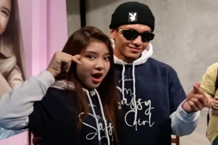 Tiara Andini dan Jefri...