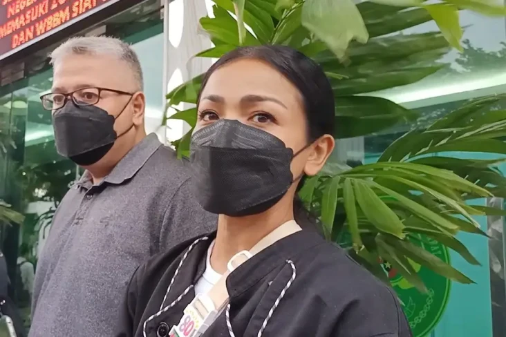 Nirina Zubir Kembali...