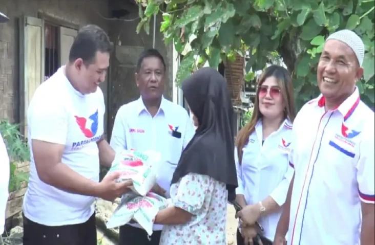 Beri Bantuan Warga Terdampak...