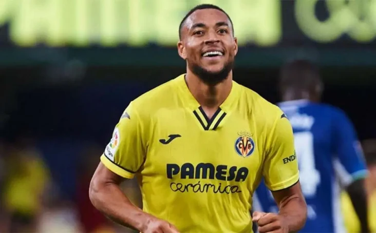 Pemain Villarreal Arnaut...