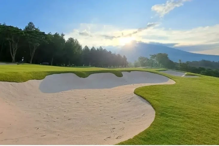 Lido Golf, Sensasi Main...