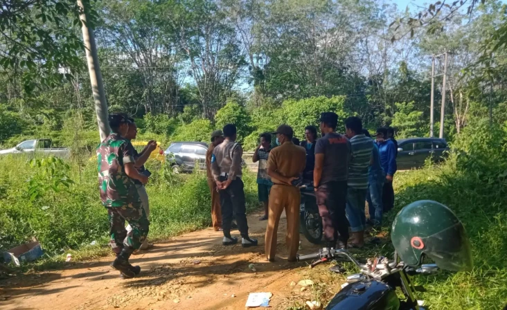 Warga Suku Anak Dalam...