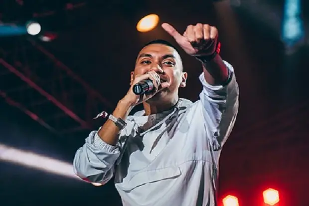 Rayi Putra Tertantang...