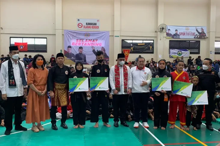 700 Pesilat Meriahkan...