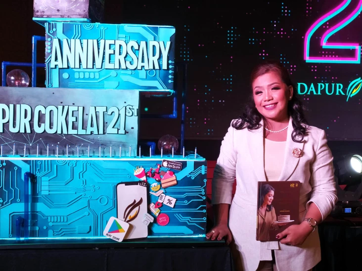 Two Season Dapur Cokelat,...
