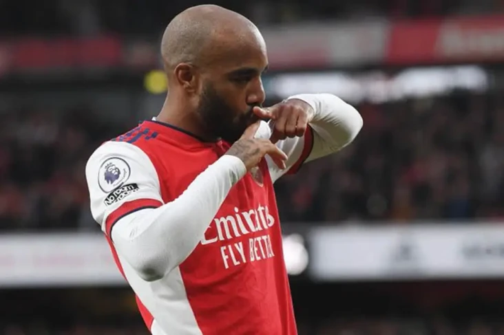 Alex Lacazette Resmi...